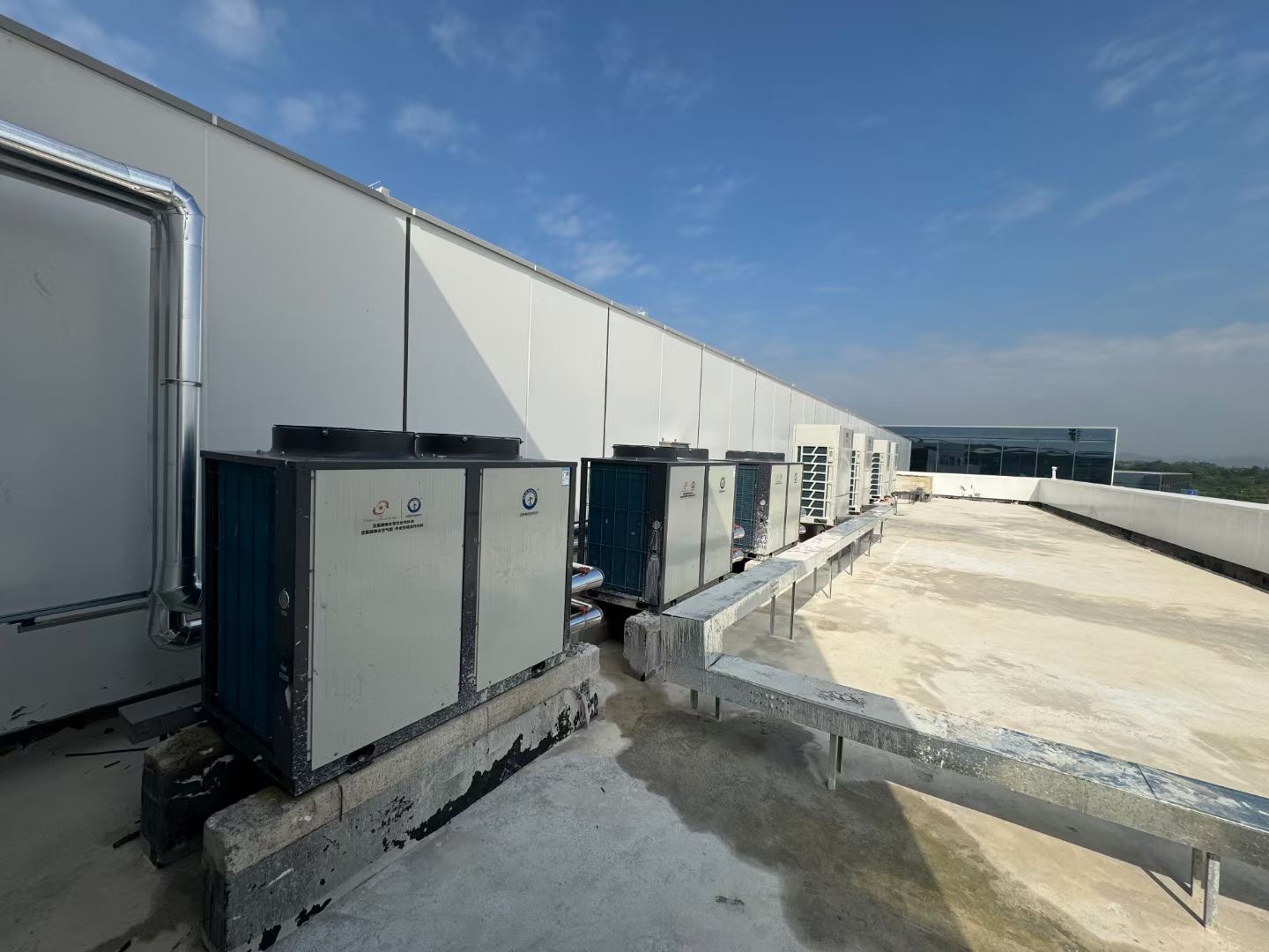 卓晟能联手纽恩泰助力中华人民共和国第一届学生(青年)运动会,24小时热水恒压恒温供水不间断